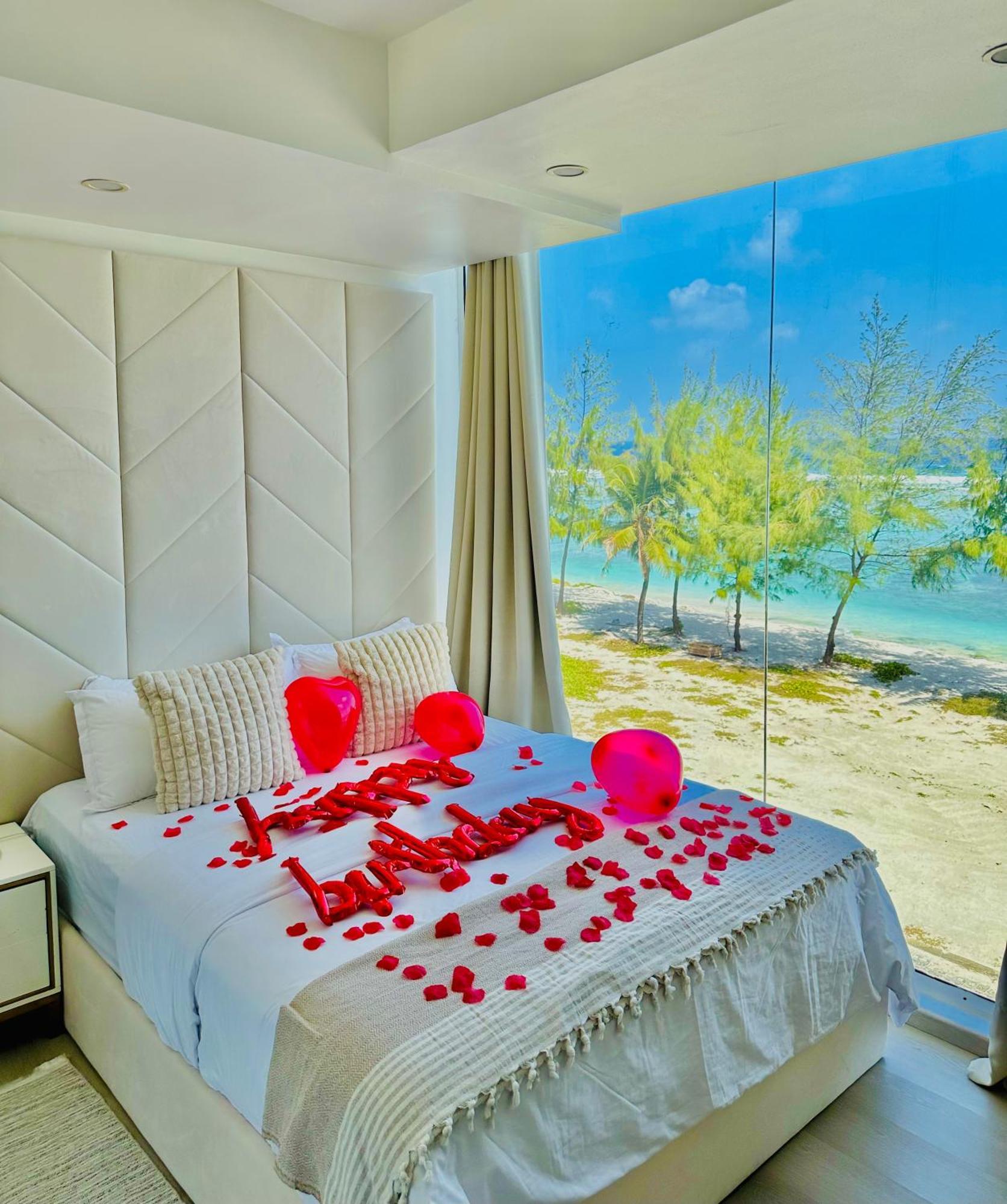 Lazzlla Beach Front Apartments هولهومالي المظهر الخارجي الصورة
